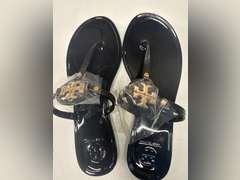 (See pictures)Tory Burch Women's Mini Miller Flip Flops, size 6 93