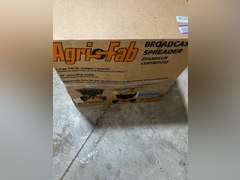 Agri-Fab Broadcast Spreader Tow Style, 110 lb Capacity, Black 138