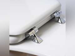 MAYFAIR 844CP 000 Edgewater Toilet Seat with Chrome Hinges will Never Come Loose, ROUND, Durable Enameled Wood, White 32