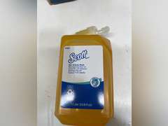 Scott Essential Hair and Body Wash Citrus Floral Bottle - 6/Carton - 1 L 100
