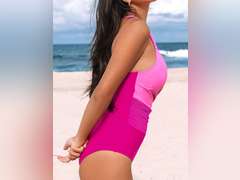 CUPSHE Women's One Piece Swimsuit Bathing Suit V Neck Ruched Crisscross Back Self Tie Color Block, M 23