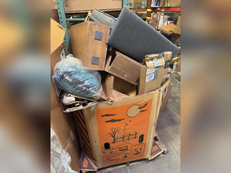 Pallet of mixed items 50