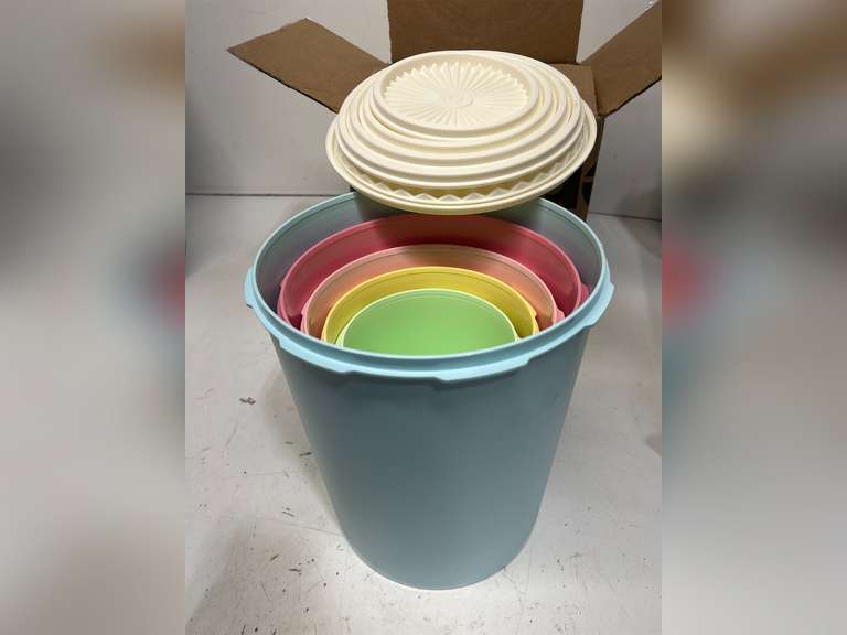 Tupperware Heritage Collection 10 Piece Nested Canister Set in Vintage Colors, Dishwasher Safe and BPA Free (5 Containers, 5 Lids) 50