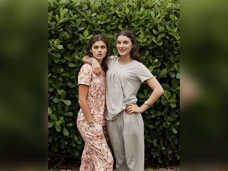 Ekouaer Pajama Set for Women 2 Piece Sleepwear Short Sleeve Pleated Top and Long Pants Soft Pjs Loungewear with Pockets size L 19