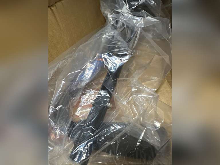 Medline Aluminum Quad Cane with Small Base for Balance, Knee Injuries, Leg Surgery Recovery & Mobility, Portable, Lightweight Walking Aid for Seniors & Adults, Black 23