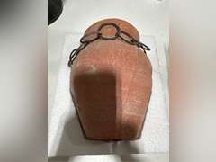 12x10 Rustic Terracotta Vase with Chain, Black 52