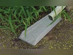 EMSCO Group 2101-2 Gutter, 2 pk Downspout Rain Splash Block-Granite 33