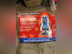 X-Rocker Officially Licensed Nintendo Super Gaming, Pedestal Folding Chair with 2.1 Audio Built-in Mario-Red/Blue 1 341