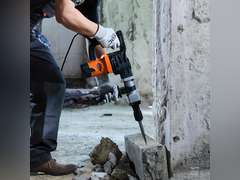 VEVOR Demolition Jack Hammer, 1400W Electric Jackhammer Heavy Duty, 2900 BPM Concrete Breaker 2pcs Chisels Bits Chipping W/Case, Gloves 74