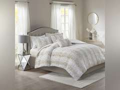 Madison Park Zuri Soft Plush Comforter Set, Faux Fur Animal Stripes Design, Faux Mink On The Reverse, Modern All Season Bedding Set with Matching Sham, Full/Queen, Snow Leopard 4 Piece 89