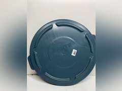 Rubbermaid Commercial Products Brute Snap-On Lid 121 Litre Grey FG263100GRAY 20