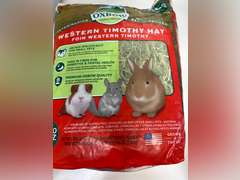 Oxbow Pet Products Western Timothy Hay Small Animal Food, 40 oz. ( open package) 18