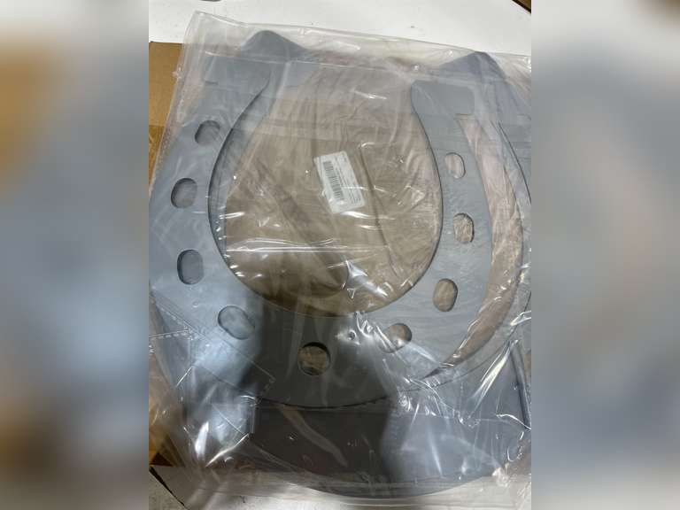 3 Pcs Horseshoes Yard Signs Metal Horseshoes Garden Stakes Summer Lawn Decorations Outdoor Yard Decoration with Stake for Summer Garden Wedding Holiday Decor 20