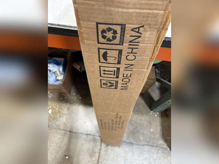 Tempera Patio Market Outdoor Table Umbrella with Push Button Tilt and Crank,Large Sun Umbrella with Sturdy Pole&Fade resistant canopy,Easy to set 34