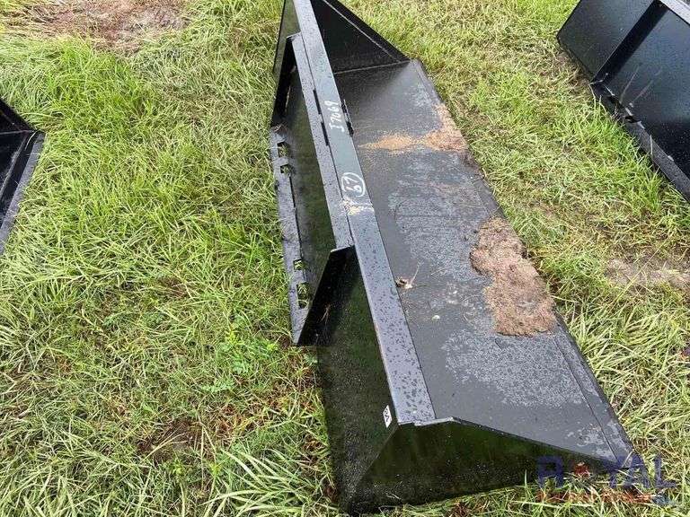 2023 84 Inch Kivel Skid Steer Bucket