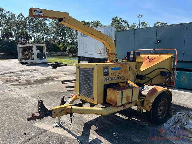 Gravely ProChip 944 S/A Towable Wood Chipper Royal Auction Group