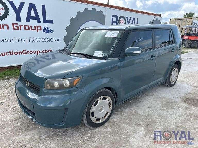 2008 Scion xB Compact SUV - Royal Auction Group