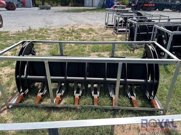 2024 Greatbear Hydraulic 78in Heavy Grass Fork Grapple Skid Steer Attachment