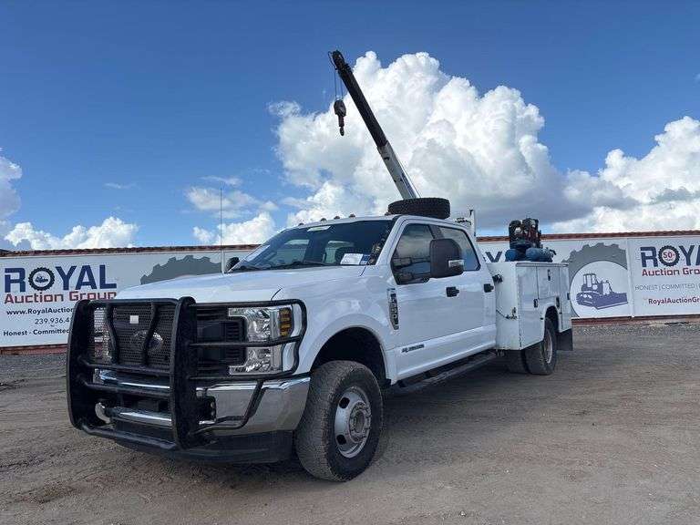 2019 Ford F-350 4x4 Crew Cab Auto Crane EHC-4 4,000lb 2 Ton Mechanics Crane Service Truck