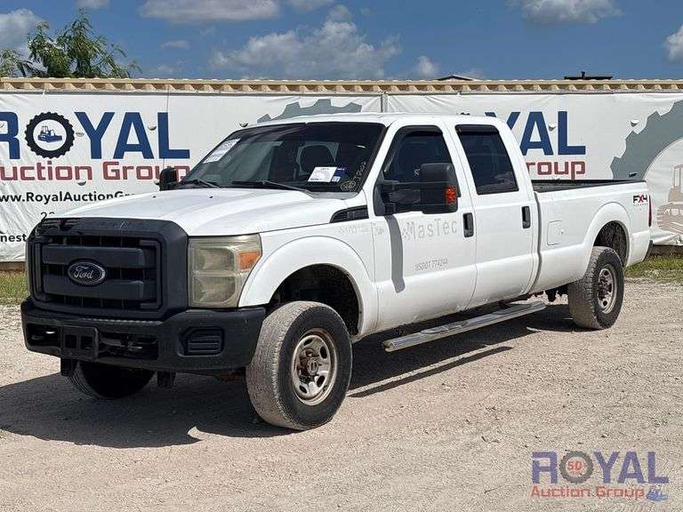 2011 Ford F-250 Crew Cab 4X4 Pickup Truck