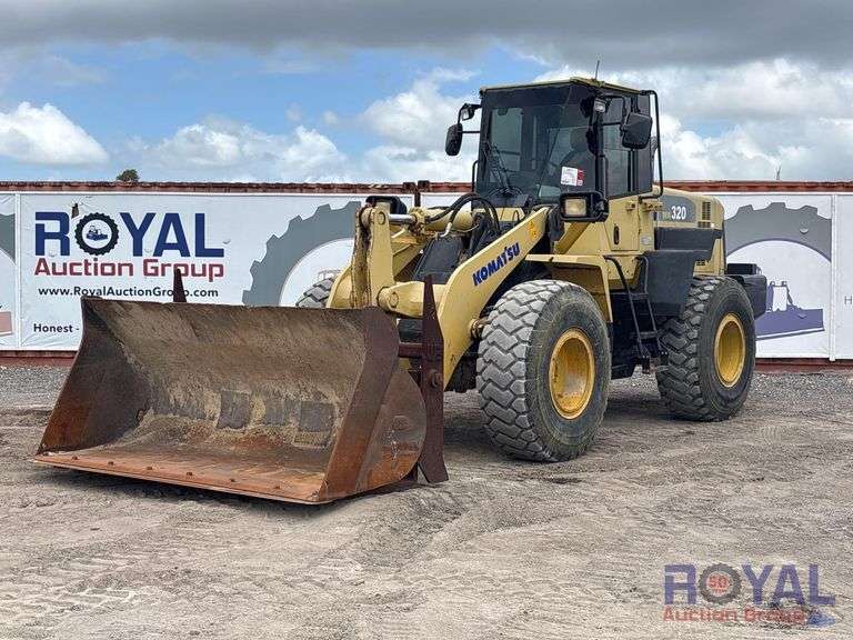 2010 Komatsu WA320-6 Articulated Wheel Loader