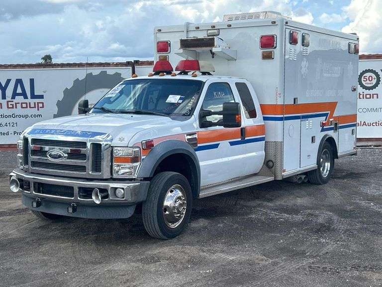 2009 Ford F-450 Ambulance