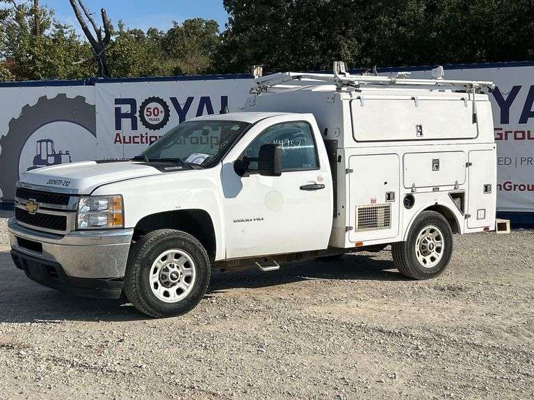 2012 Chevrolet Silverado 2500HD Enclosed Service Truck