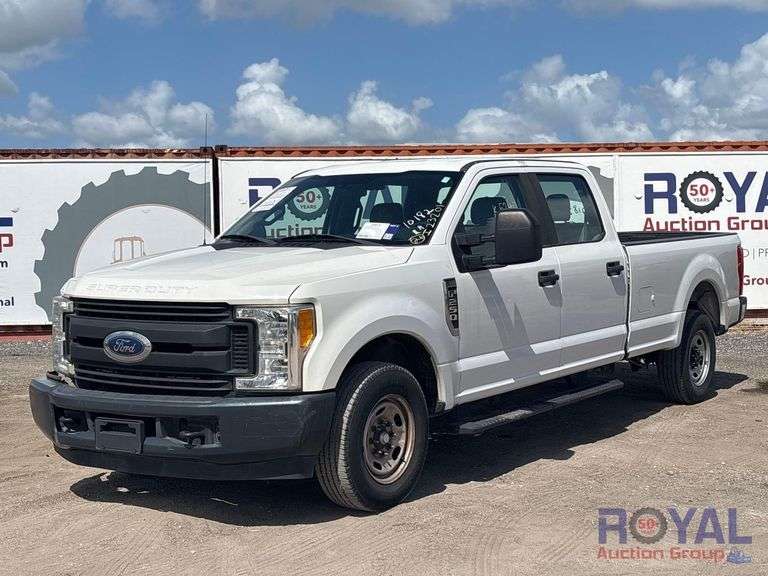 2017  Ford F-250 Crew Cab Pickup Truck