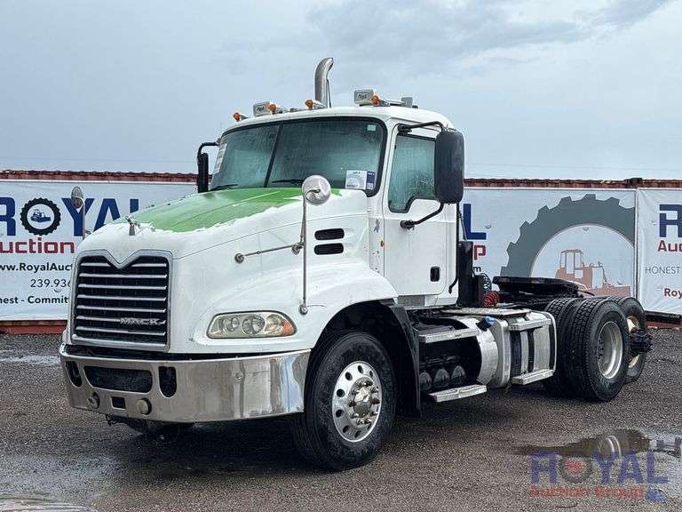 2012 Mack CXU613 Day Cab T/A Wet Kit Truck Tractor