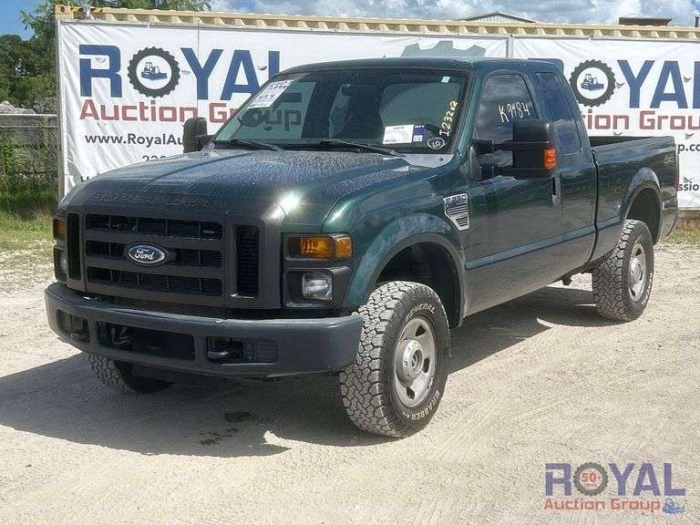 2009 Ford F-250 4x4 Ext. Cab Pickup Truck