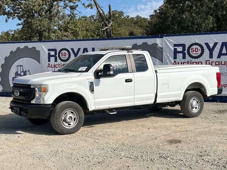 2022 Ford F-250 XL 4x4 Ext. Cab Pickup Truck