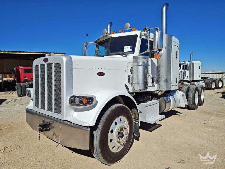 2016 Peterbilt 389 T/A Wet Kit Sleeper Cab Truck Tractor