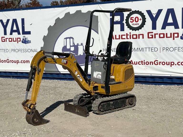 2022 Caterpillar 300.9D Mini Excavator