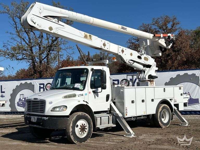 2019 Freightliner M2 106 AWD Altec AA55 56ft. Insulated Material Handling Bucket Truck
