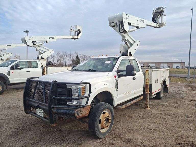 2019 Ford F-550 4x4 DurALift DTAXS39 39ft. Bucket Truck