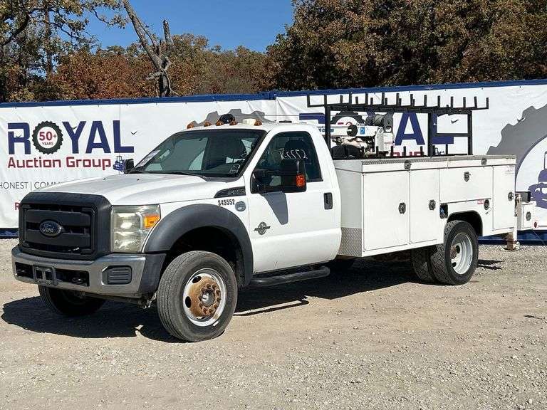2013 Ford F-550 4x4 Auto Crane 4004EH 4,000lb. 2 Ton Crane Service Truck