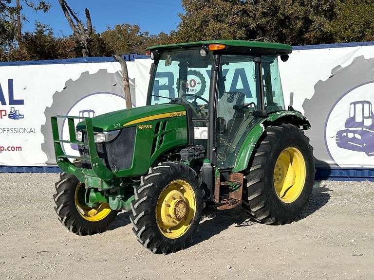 2016 John Deere 5055E 4WD 59HP Utility Tractor