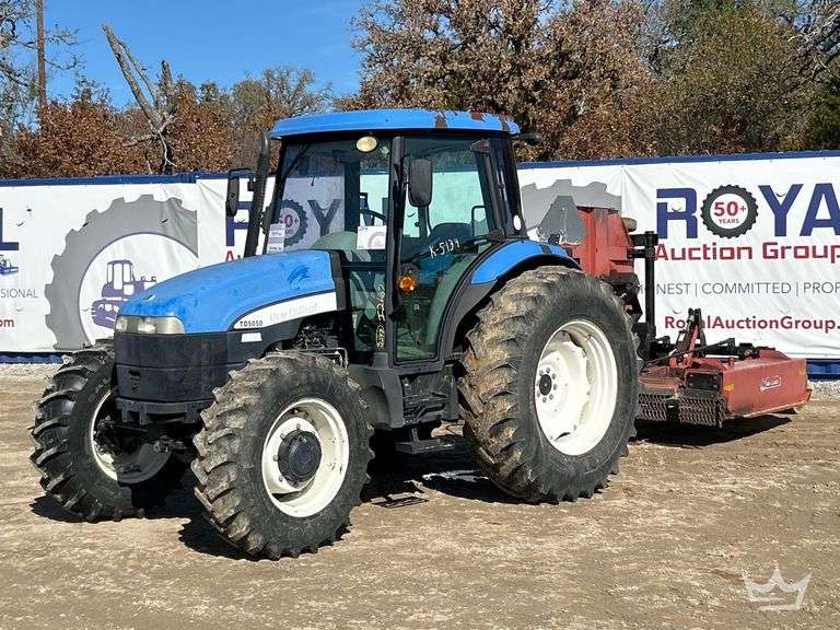2010 New Holland TD5050 95HP 4WD Agricultural Tractor w/ Bush Hog 2610 10ft. Rotary Mower Attachment