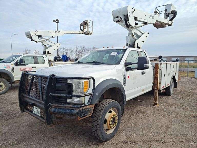 2018 Ford F-550 4x4 DurALift DTAXS39 39ft. Bucket Truck