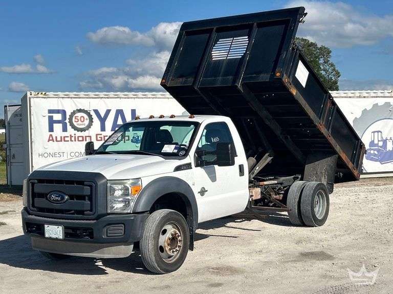 2013 Ford F-450 Dump Truck