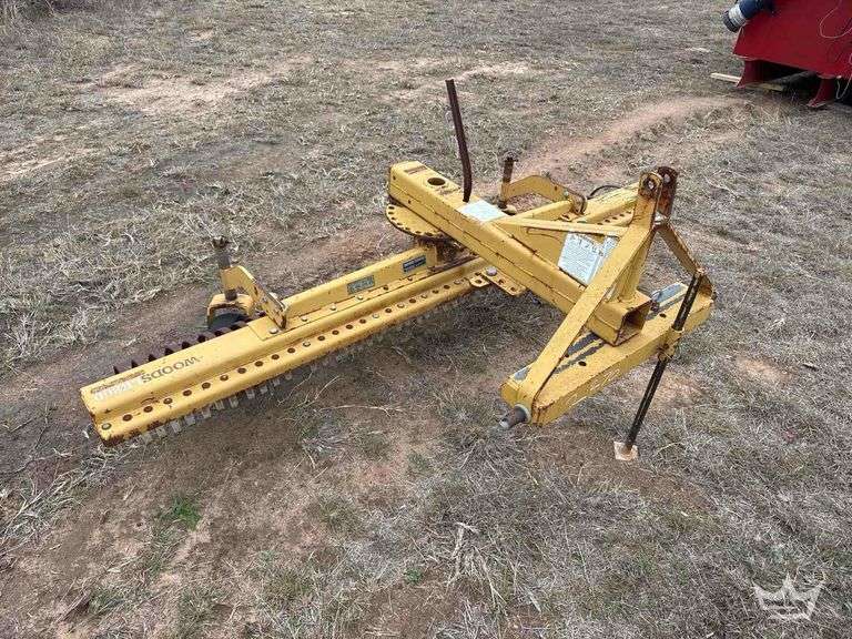 Woods LR800 8ft Pull-Behind Rake Tractor Attachment