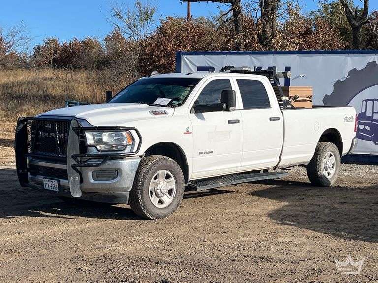 2022 Ram 2500 4x4 Crew Cab Pickup Truck