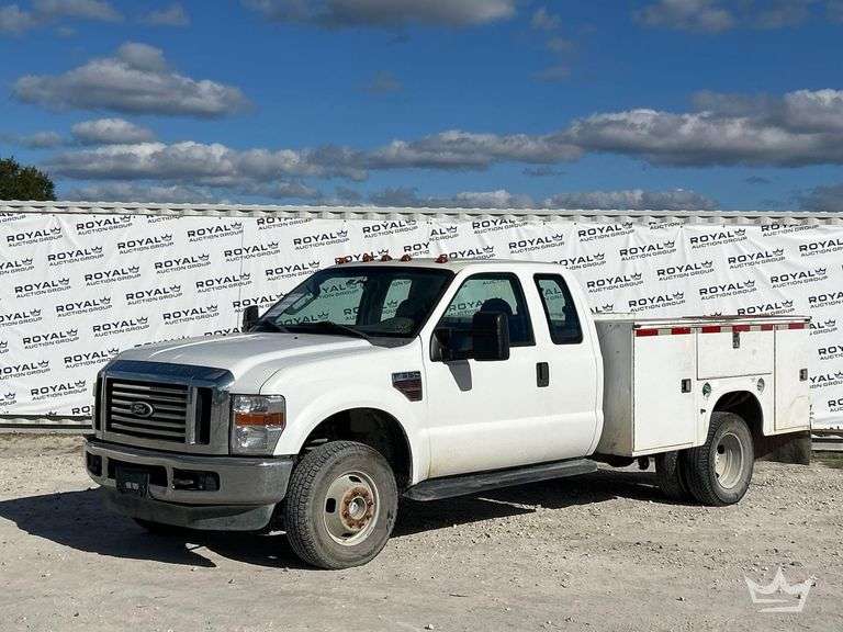 2008 Ford F-350 4x4 Ext. Cab Knapheide Service Truck
