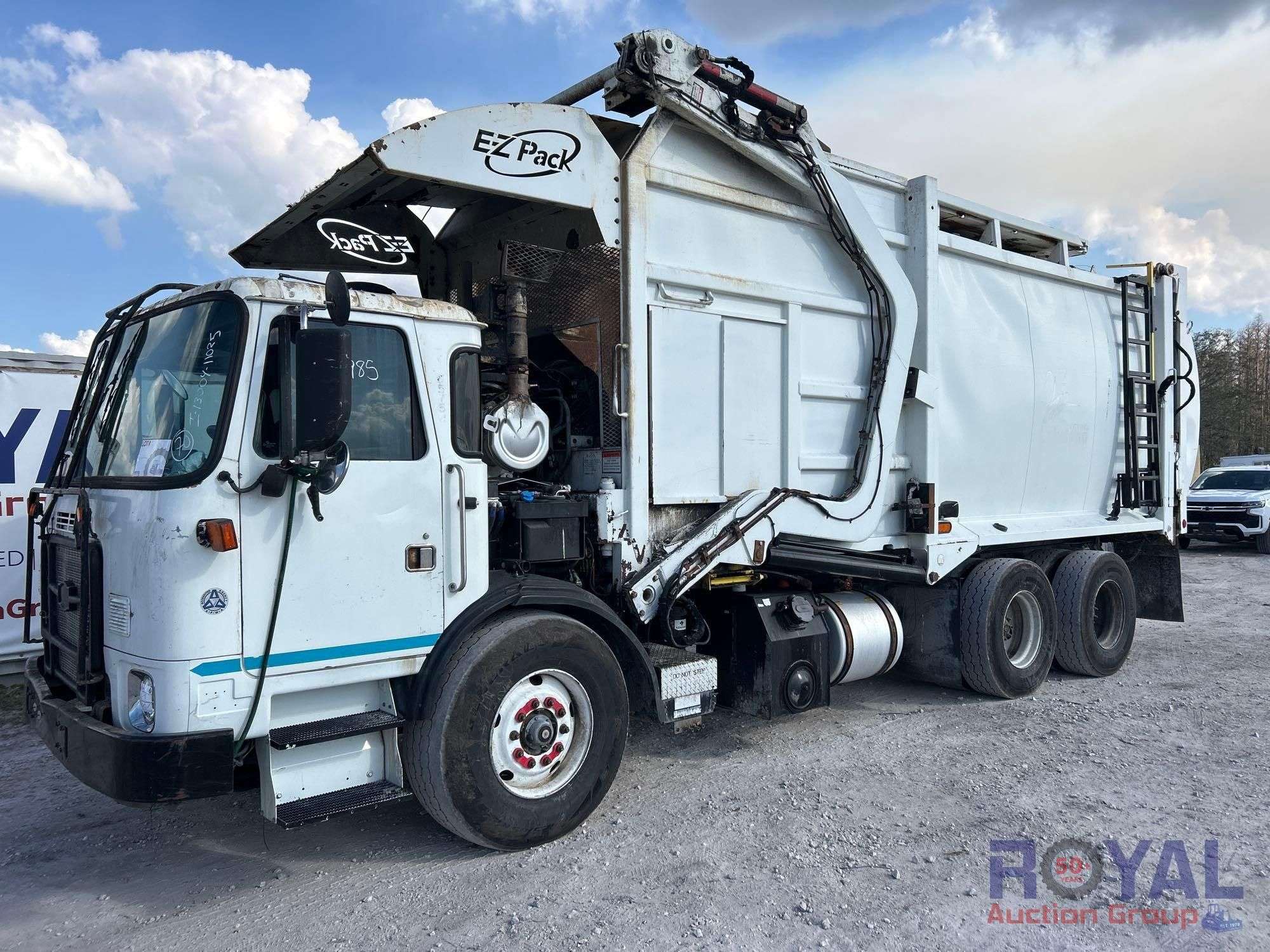 2019 Autocar ACX Xpeditor T/A E-Z Pack 40Yd Front Loader Garbage