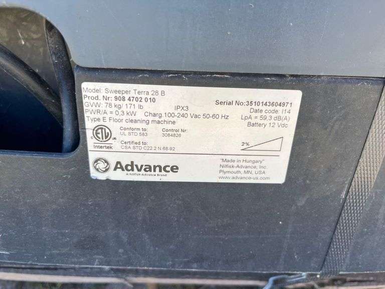 Advance Sweeper Terra 28B Self-Propelled Electric Floor Cleaner