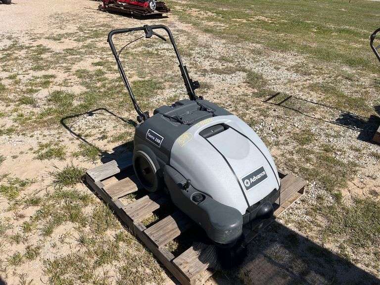Advance Sweeper Terra 28B Self-Propelled Electric Floor Cleaner
