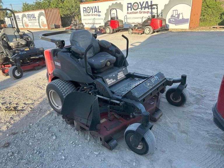 2018 Toro Grounds Master 7200 72in Zero Turn Commercial Mower