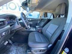 2022 Ford Explorer XLT SUV