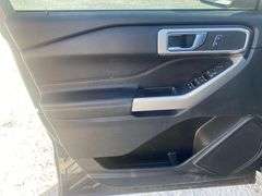 2022 Ford Explorer XLT SUV