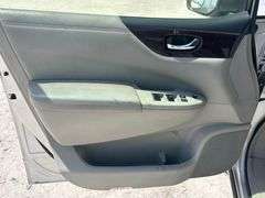 2013 Nissan Quest Minivan